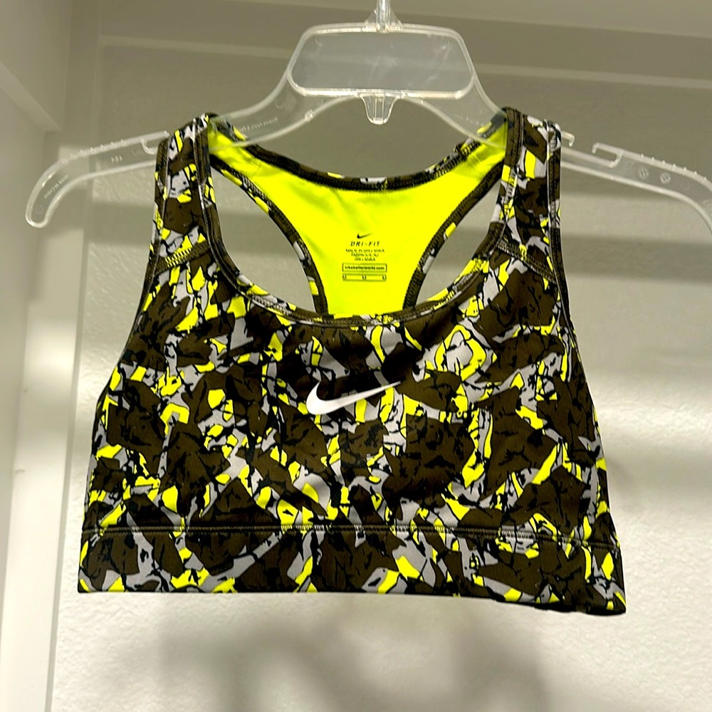 Nike Camouflage Sports Bra Medium